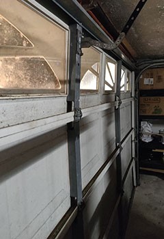 Garage Door Cables & Tracks Replacement – Grapevine, TX
